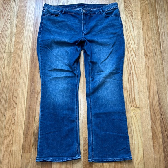 Old Navy Denim - Old Navy WOW Mid Rise Bootcut Jean Medium Wash Sz 20 Regular